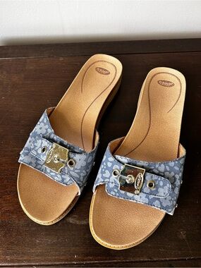 Dr Scholl’s Wedge Slide Sandals in Blue Floral with Gold Accent